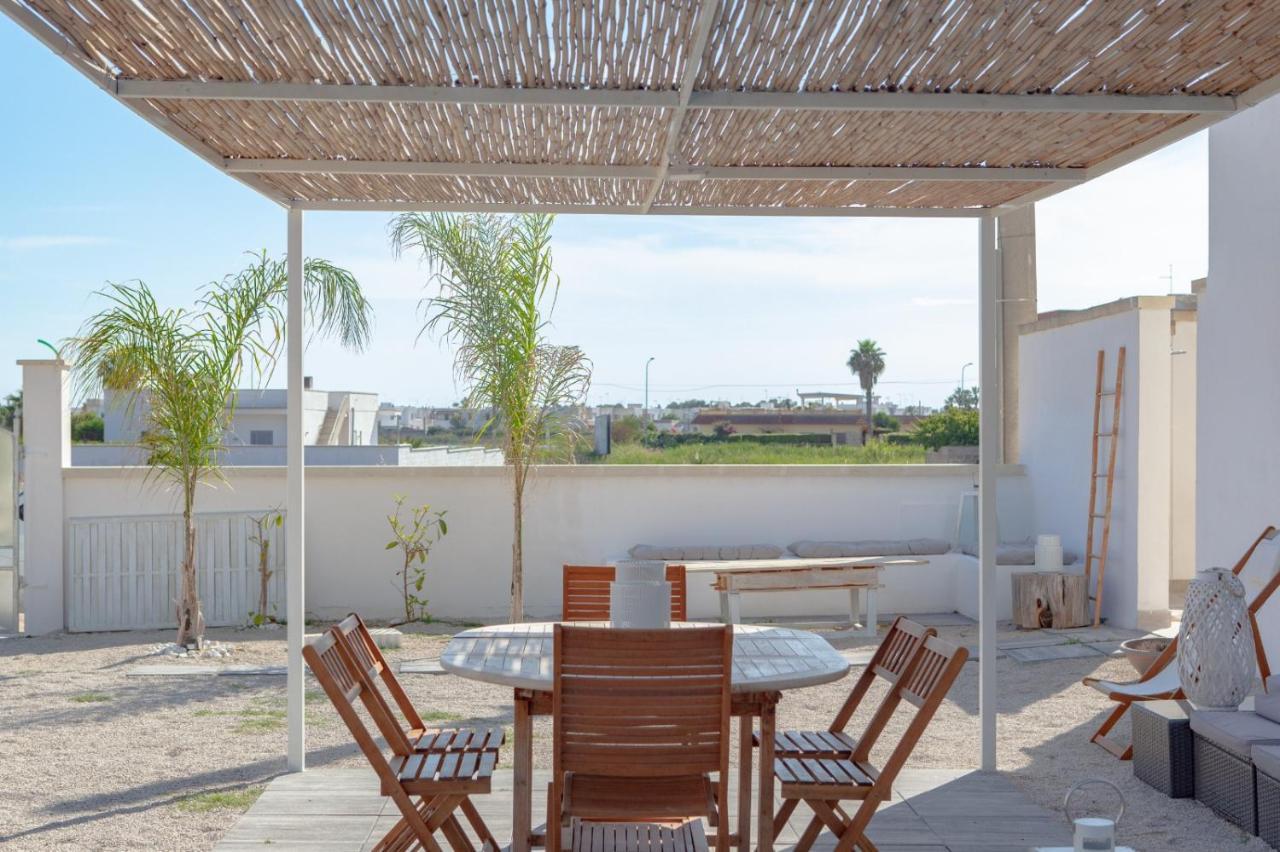 Sunkiss Apartment 500Mt Dal Mare ポルト・チェザーレオ エクステリア 写真